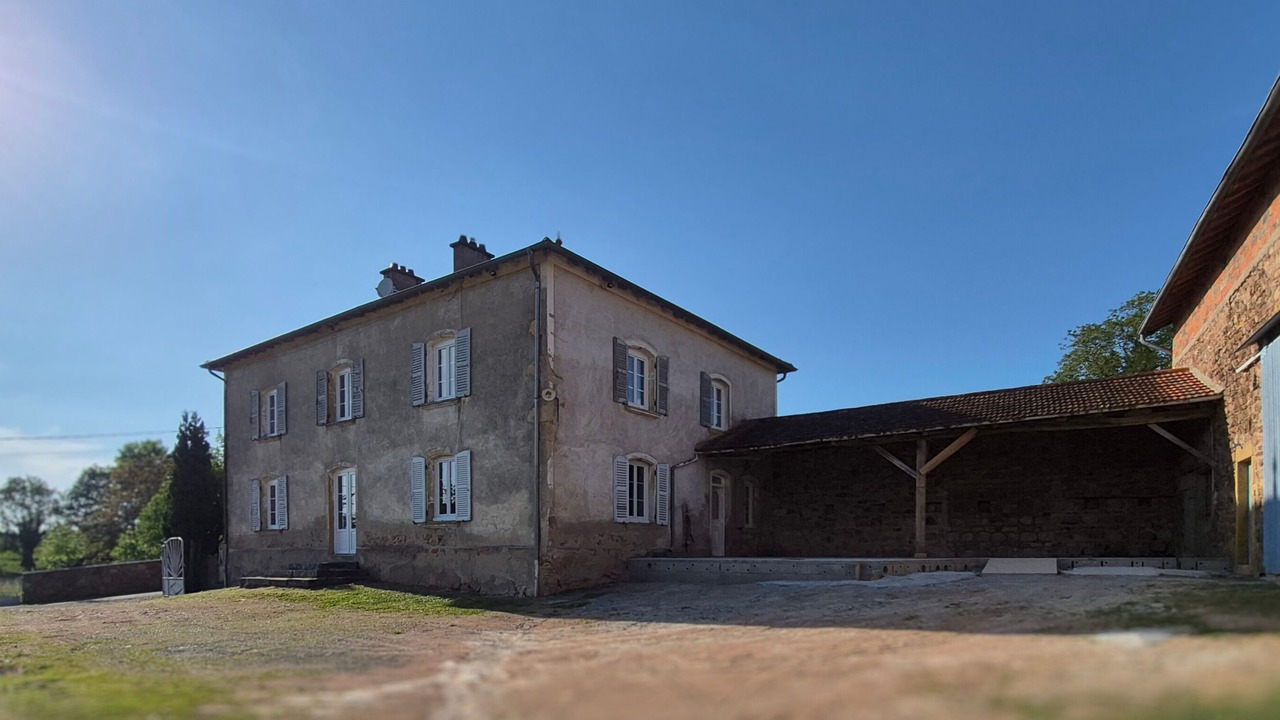 Photo of Outdoor in Charlieu-Belmont