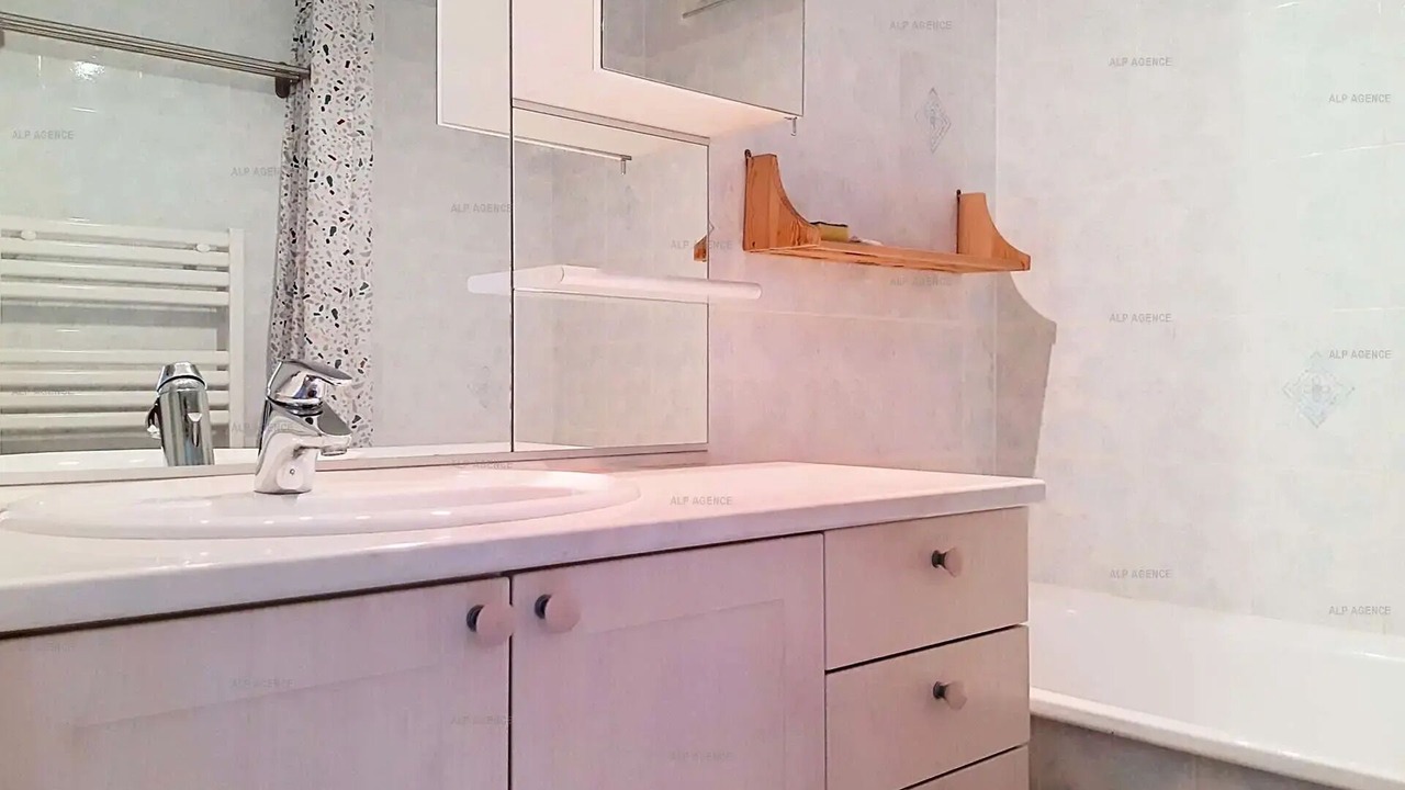 Photo of Bathroom in Aime