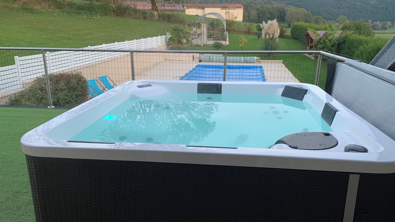 Photo of Outdoor in Dompierre-sur-Mont