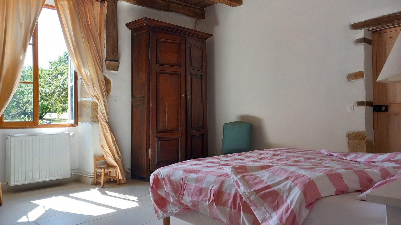 Photo of Bedroom in Saint-Benin-d'Azy