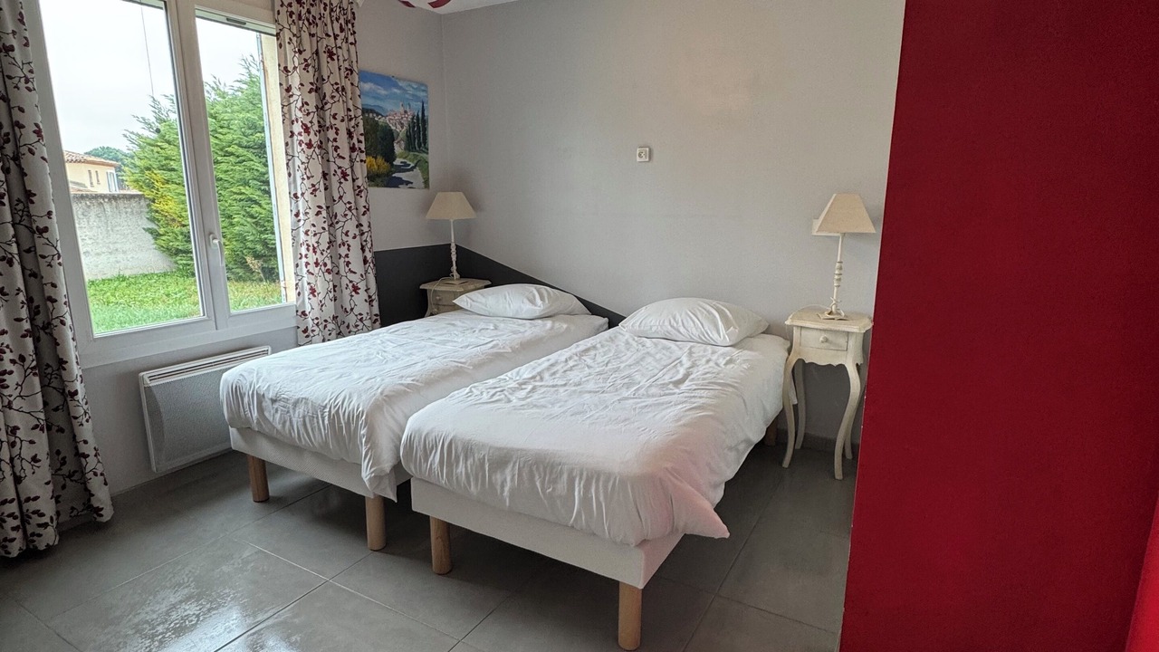 Photo of Bedroom in Loriol-du-Comtat