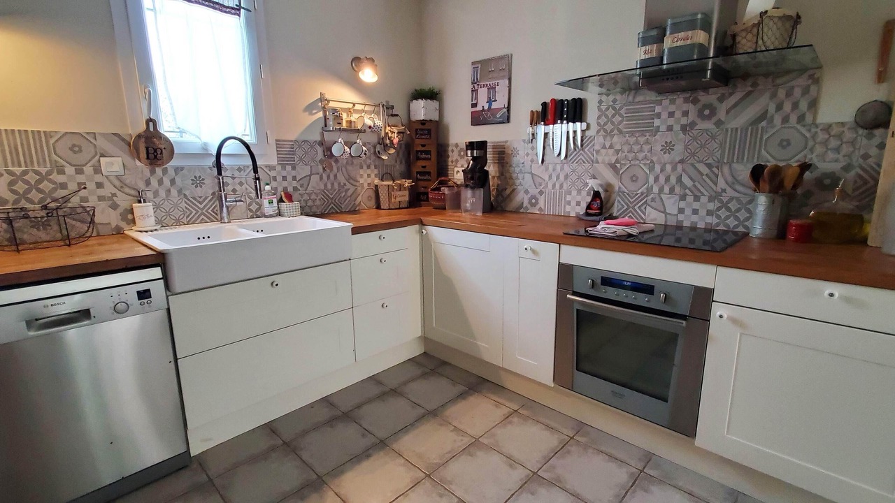 Photo of Kitchen in Cairanne