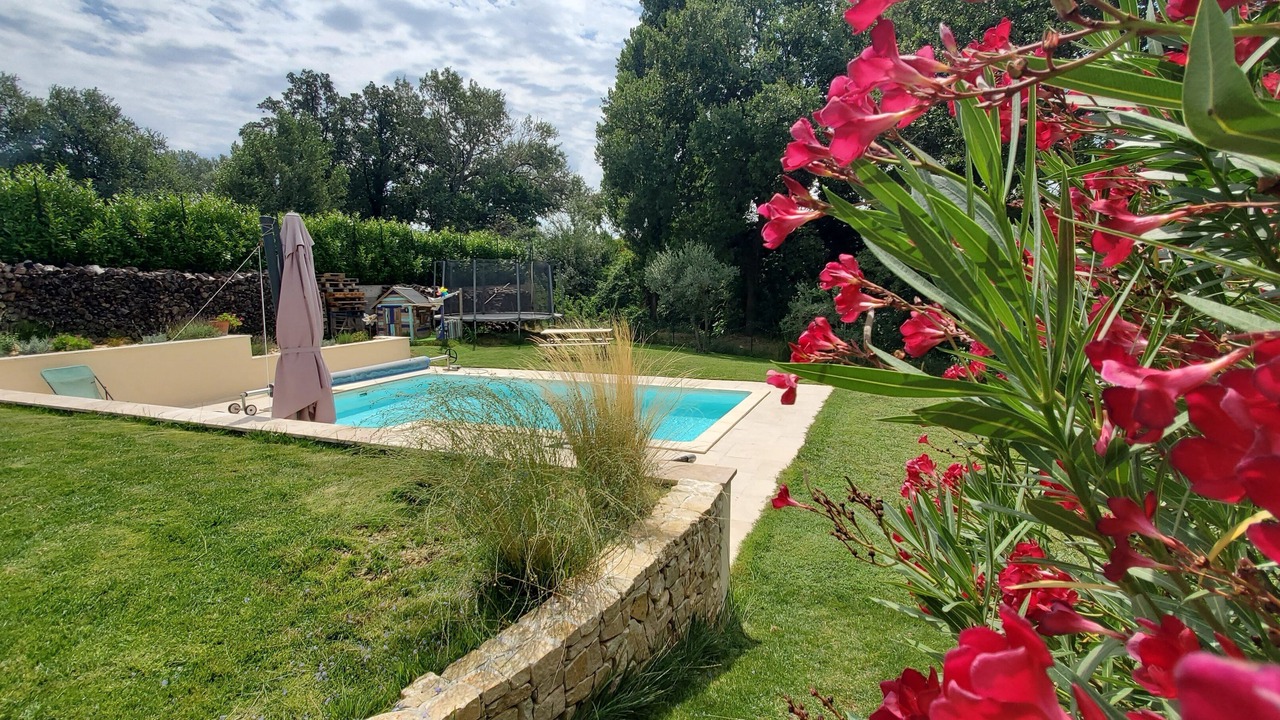 Photo of Outdoor in Cairanne