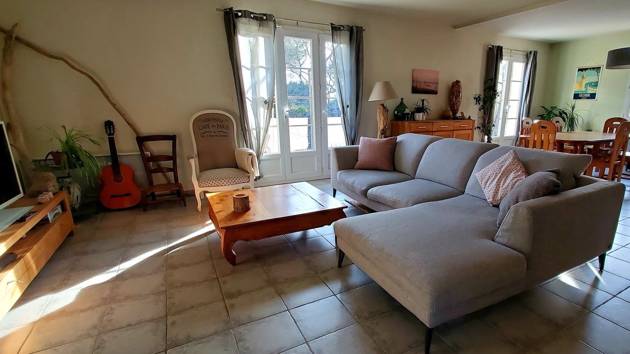 Photo of Livingroom in Cairanne