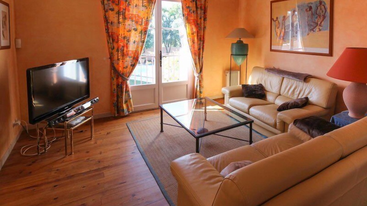 Photo of Livingroom in Mazan