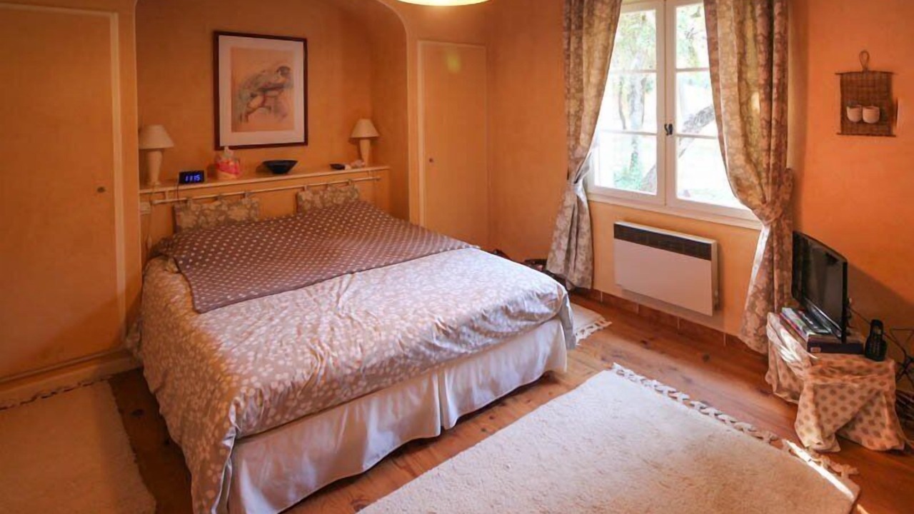 Photo of Bedroom in Mazan