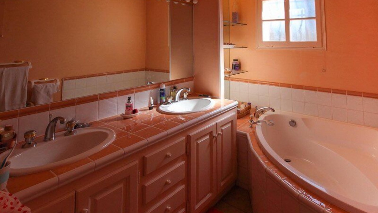 Photo of Bathroom in Mazan