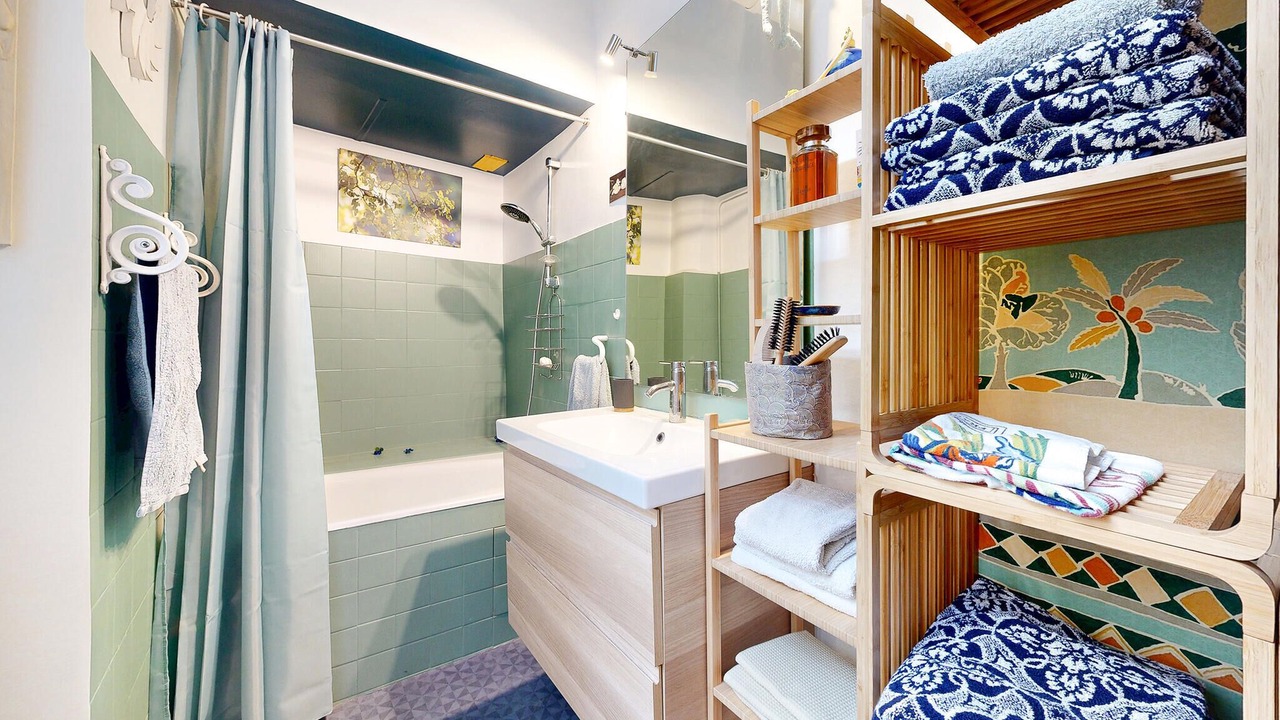 Photo of Bathroom in Lons-le-Saunier