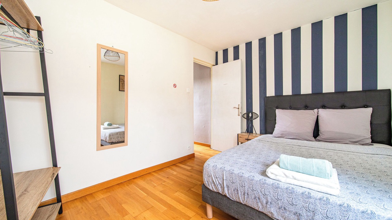 Photo of Bedroom in Saint-Michel-sur-Orge