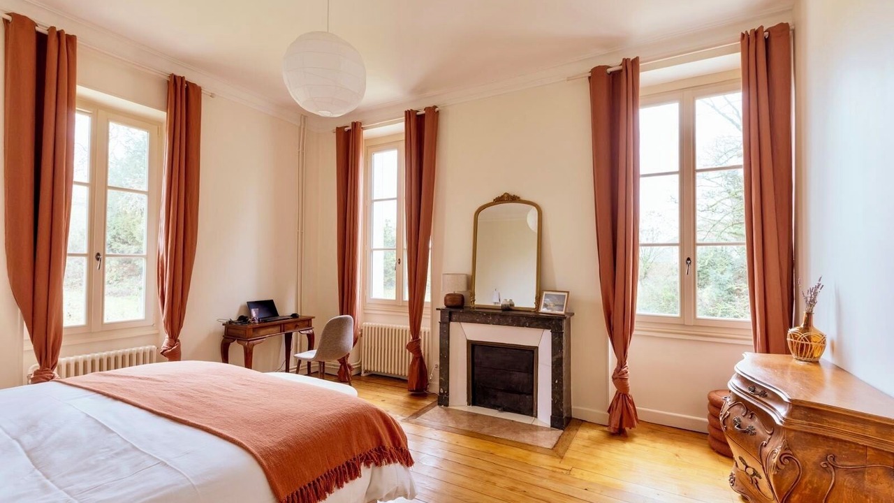 Photo of Bedroom in Ladoix-Serrigny