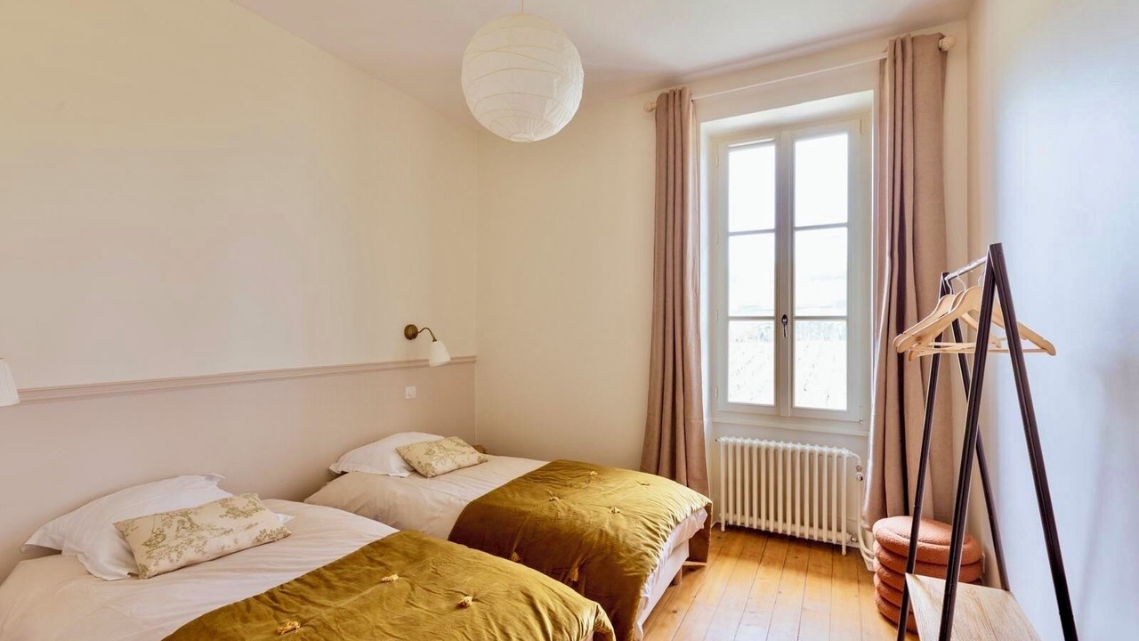 Photo of Bedroom in Ladoix-Serrigny