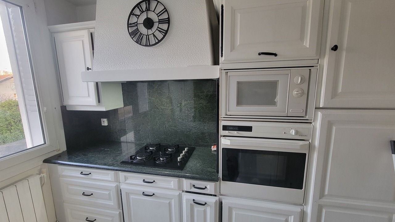 Photo of Kitchen in Saint-Martin-d'Heres