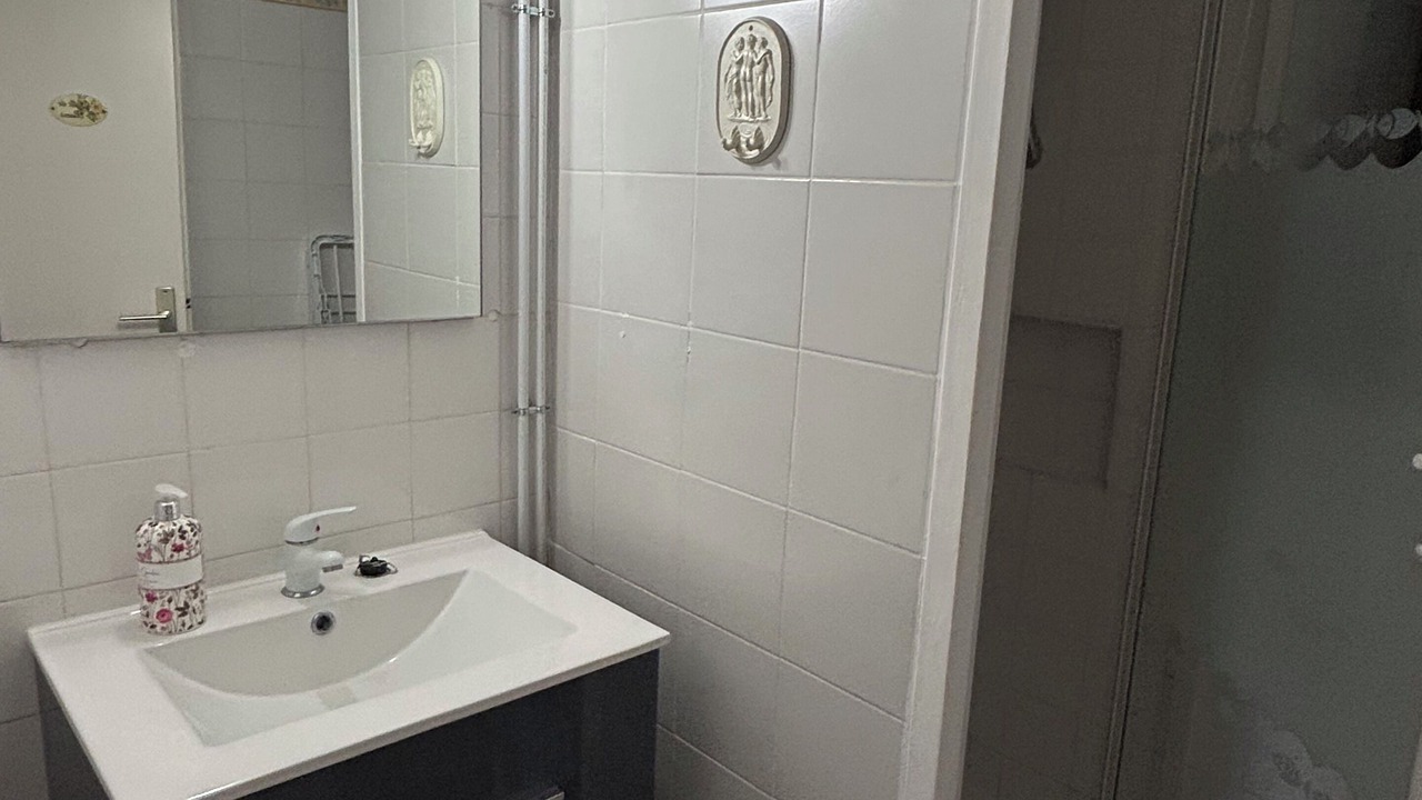 Photo of Bathroom in Montbrison-sur-Lez