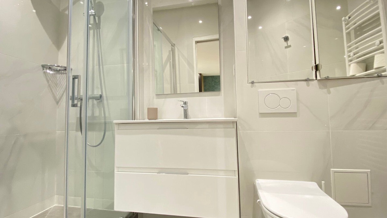 Photo of Bathroom in Quartier de la Salpetriere