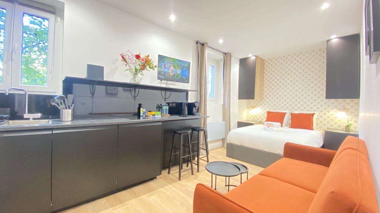Photo of Bedroom in Quartier de la Salpetriere