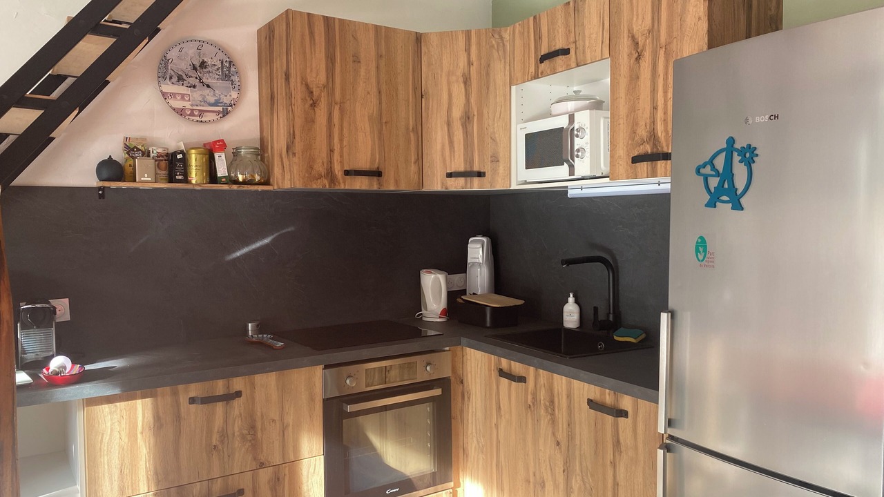 Photo of Kitchen in Saint-Julien-en-Vercors