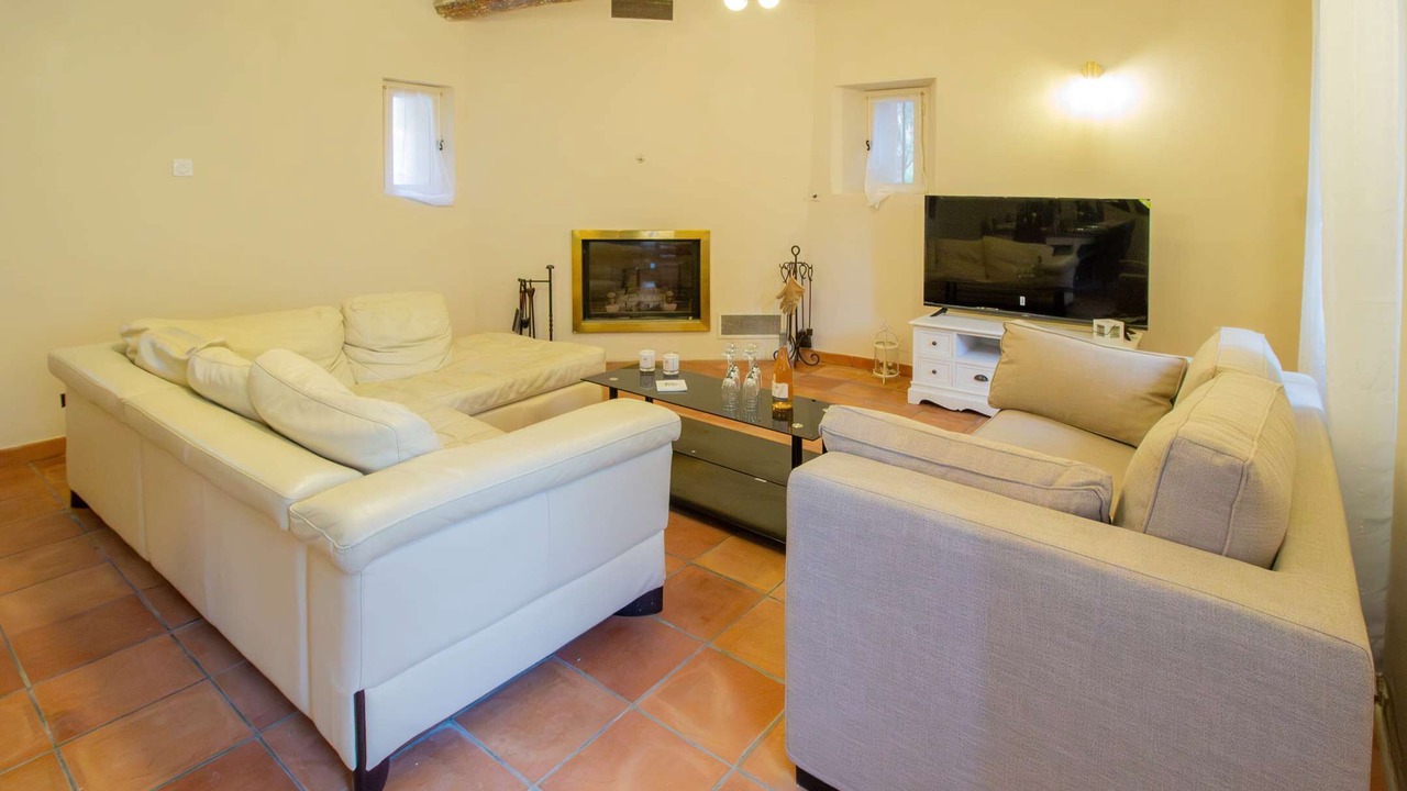 Photo of Livingroom in Mazan