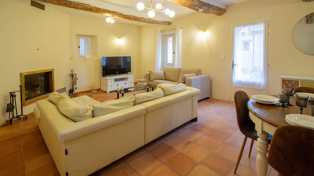 Photo of Livingroom in Mazan