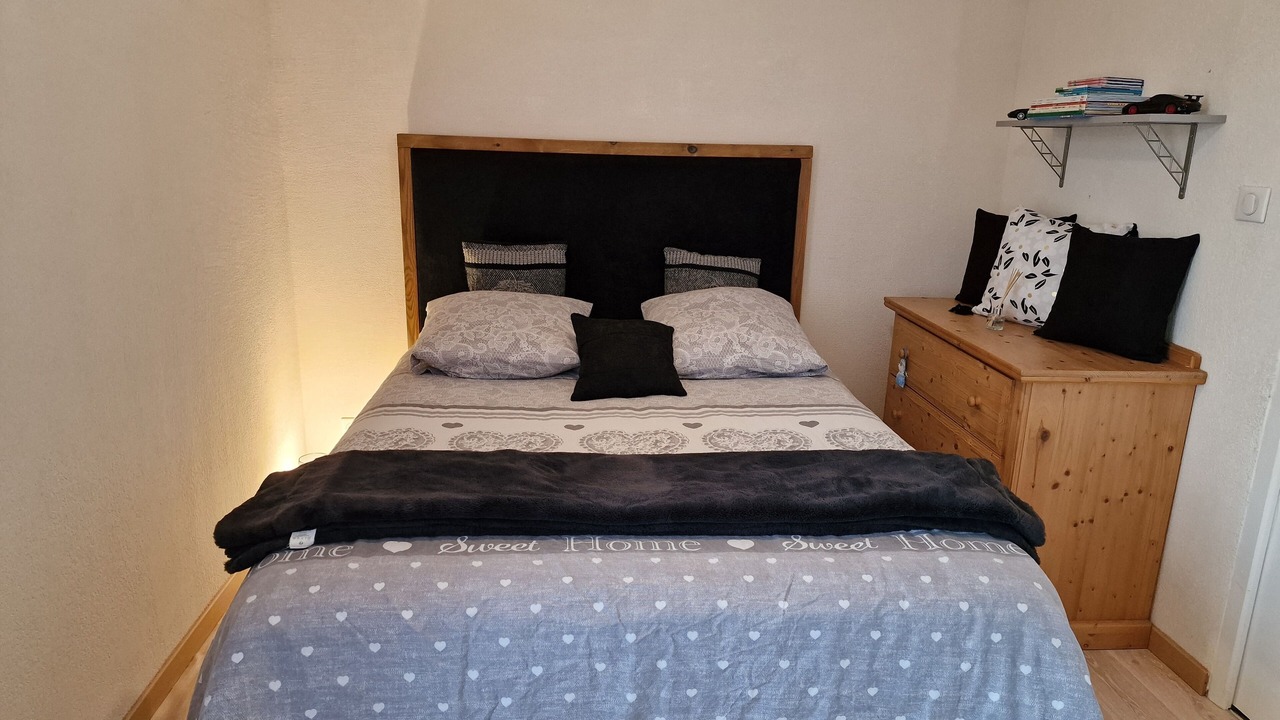 Photo of Bedroom in Haute-Saone