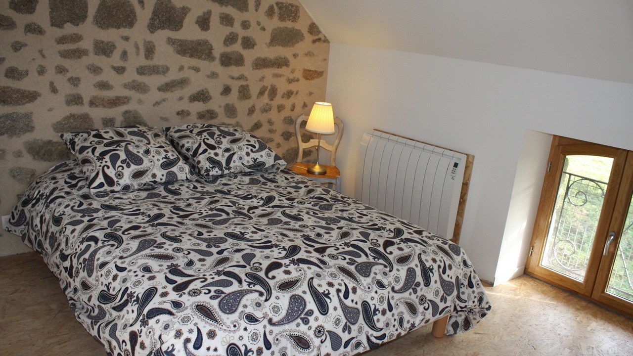 Photo of Bedroom in Lormes