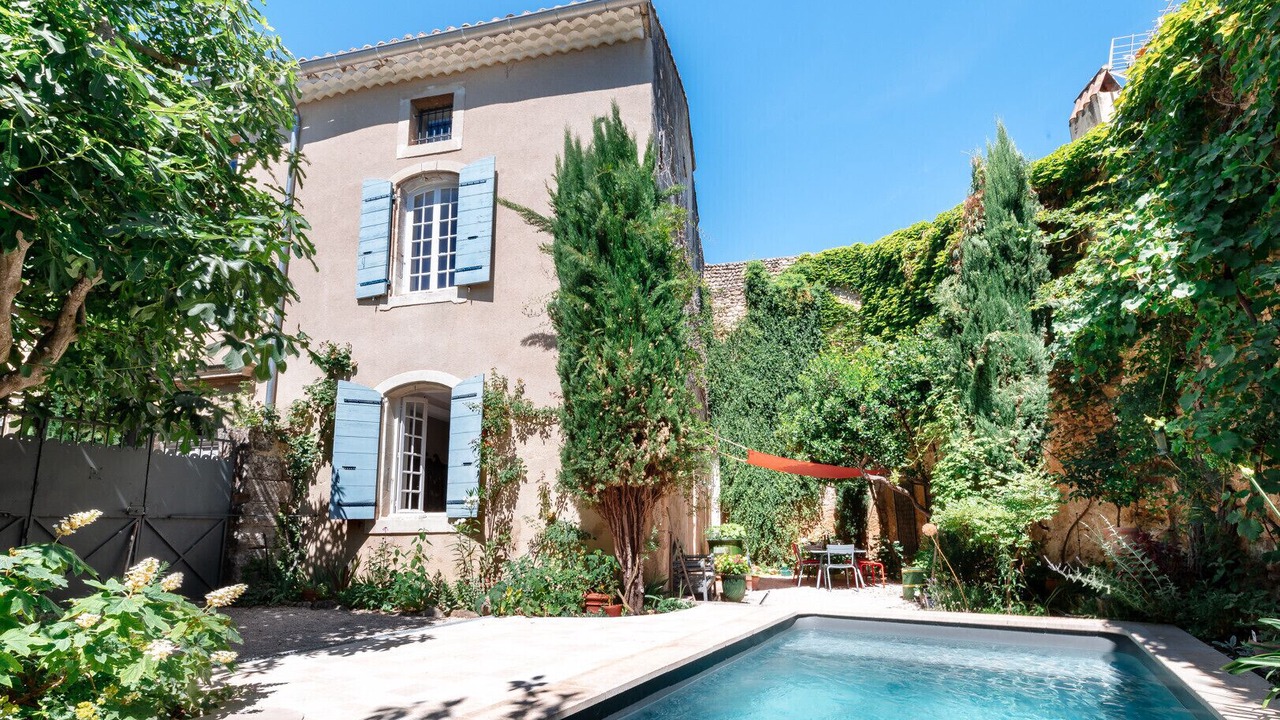 Photo of Outdoor in Suze-la-Rousse