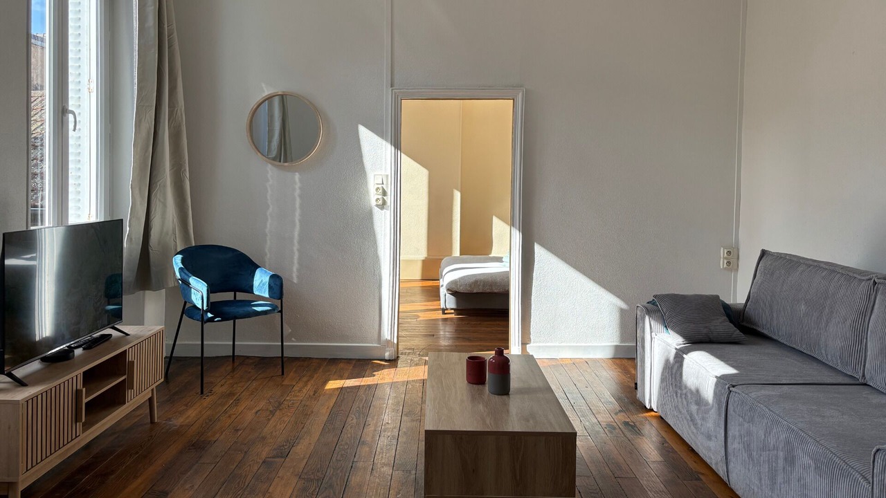 Photo of Livingroom in Autun