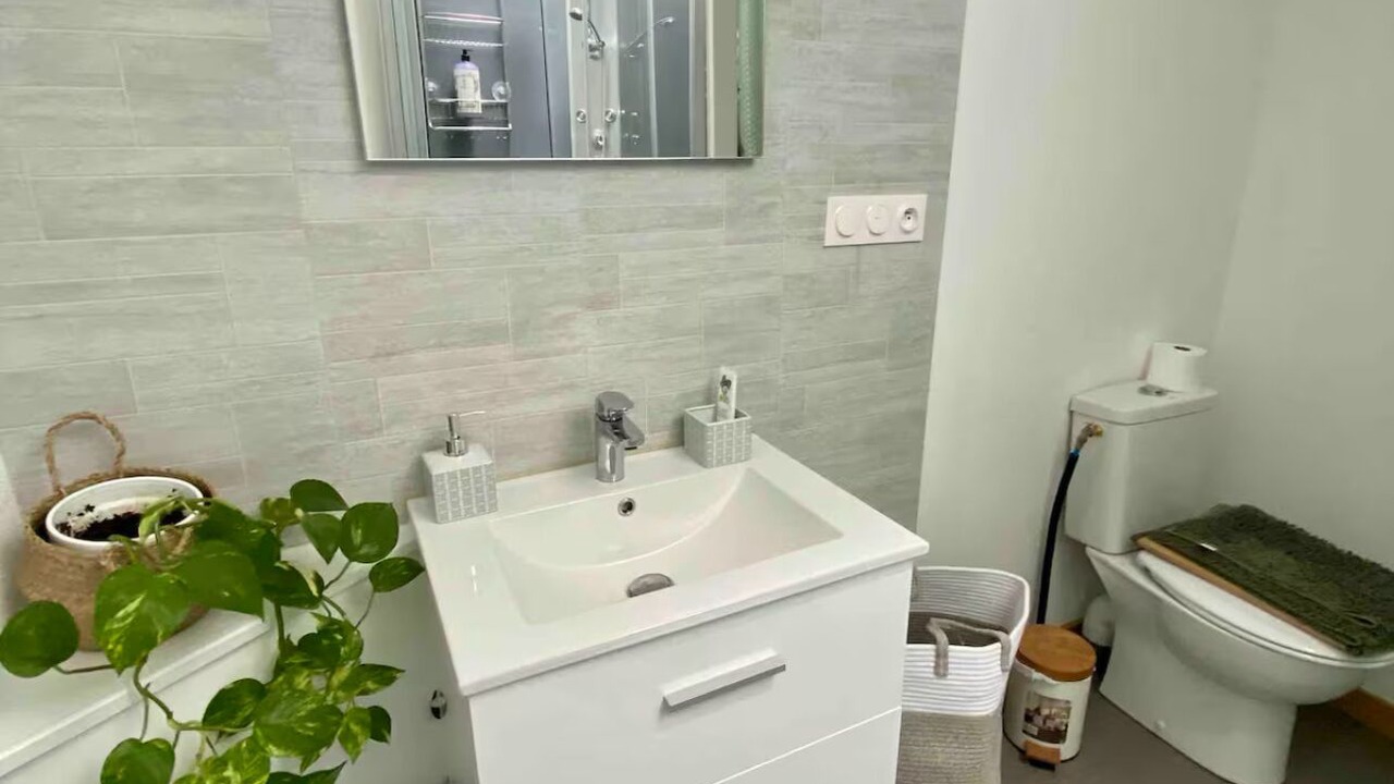 Photo of Bathroom in Lons-le-Saunier