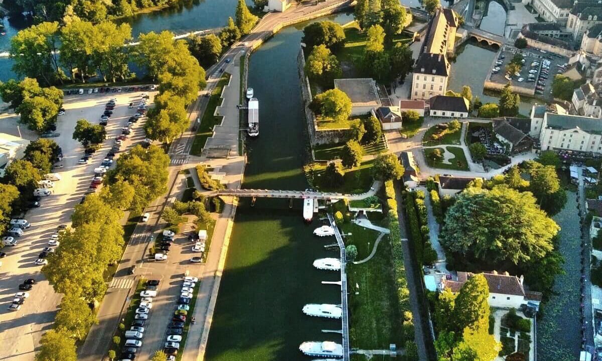 Photo of Outdoor in Paroisse Saint-Augustin-de-Chaux