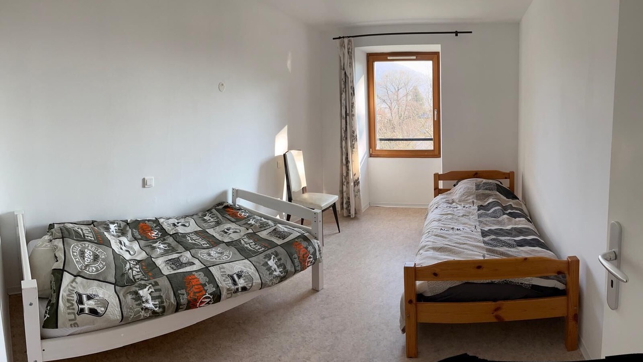Photo of Bedroom in Up 1.5 Saint-Ferreol