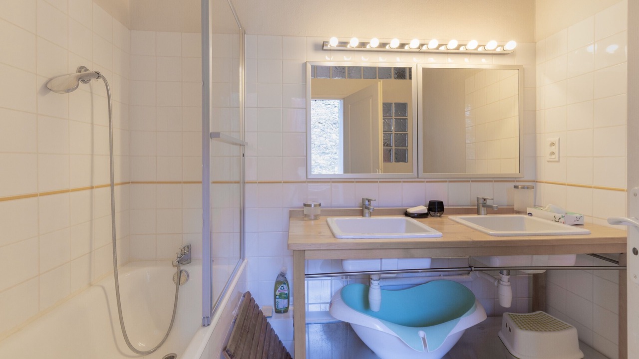 Photo of Bathroom in Lagorce