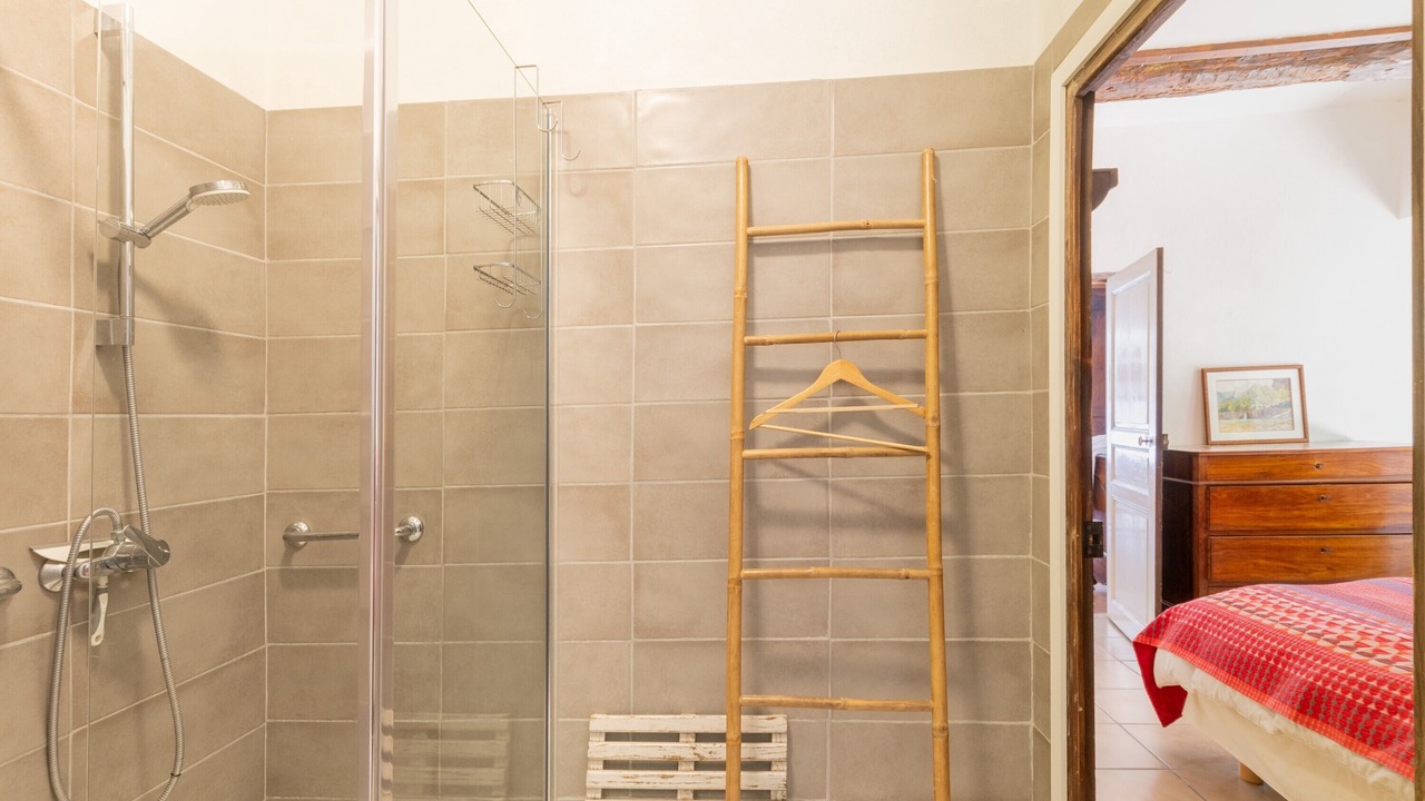 Photo of Bathroom in Lagorce