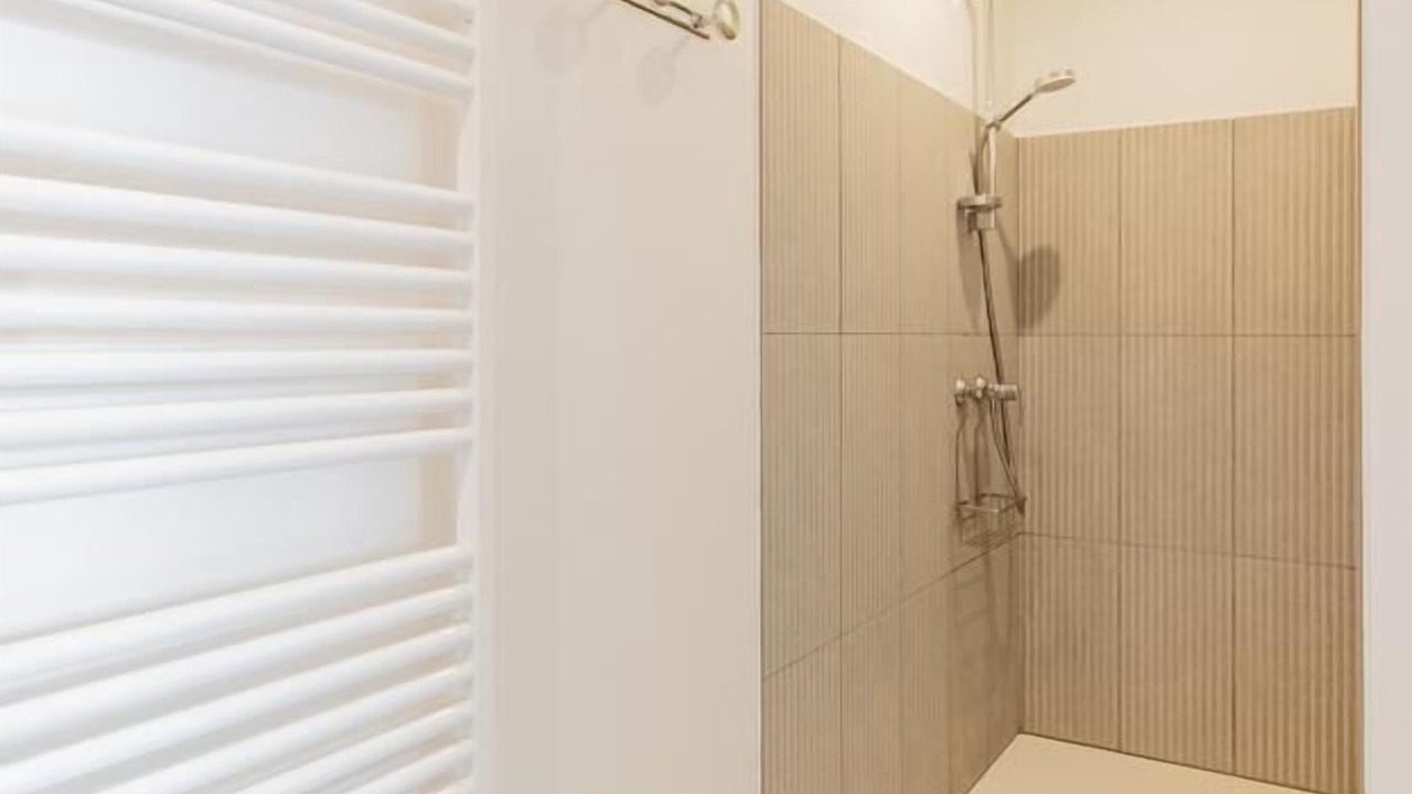 Photo of Bathroom in Hurigny