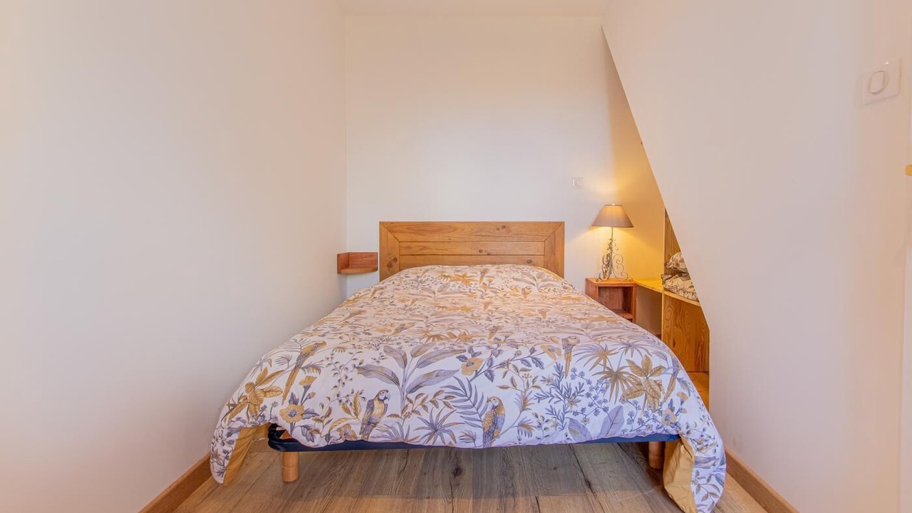 Photo of Bedroom in Hurigny