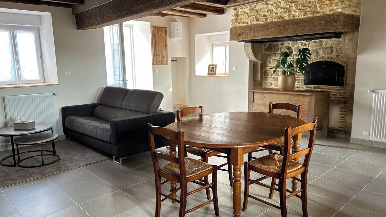 Photo of Livingroom in Montaron