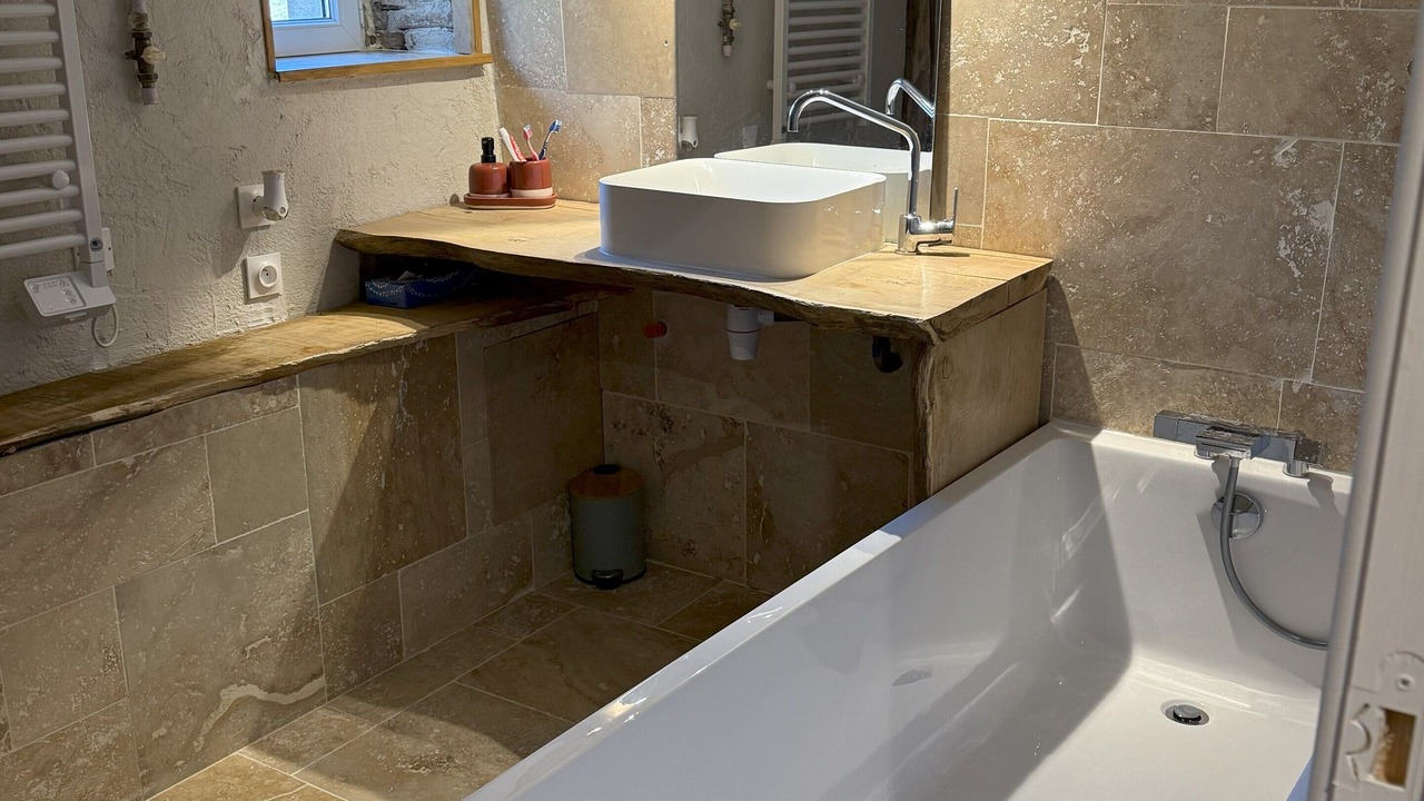 Photo of Bathroom in Verdun-sur-le-Doubs