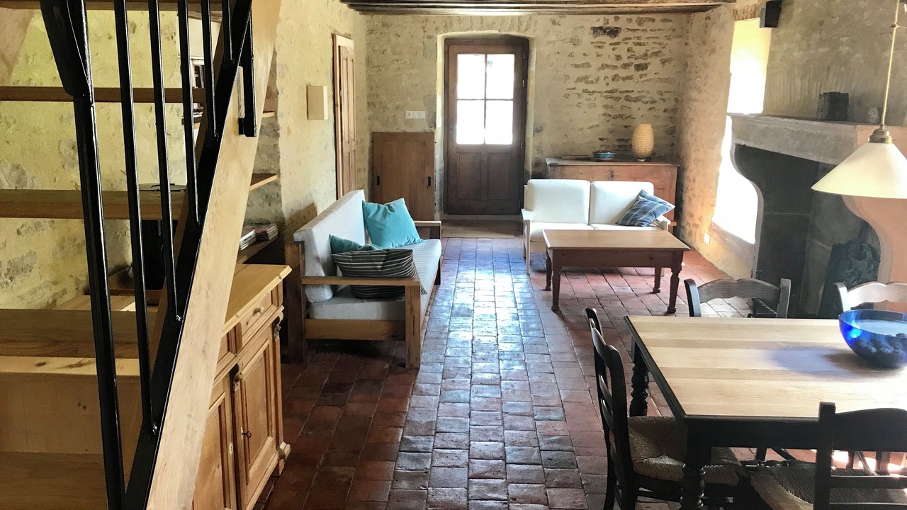 Photo of Livingroom in Fontenay-pres-Vezelay