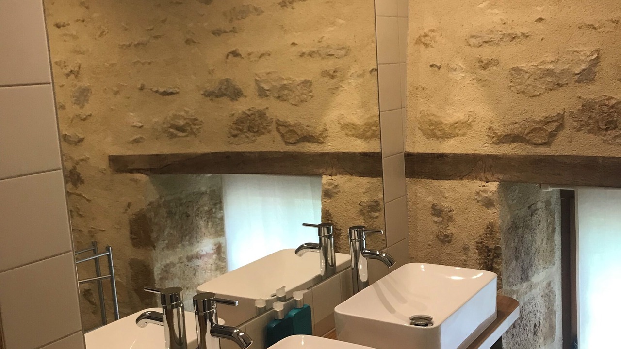 Photo of Bathroom in Fontenay-pres-Vezelay