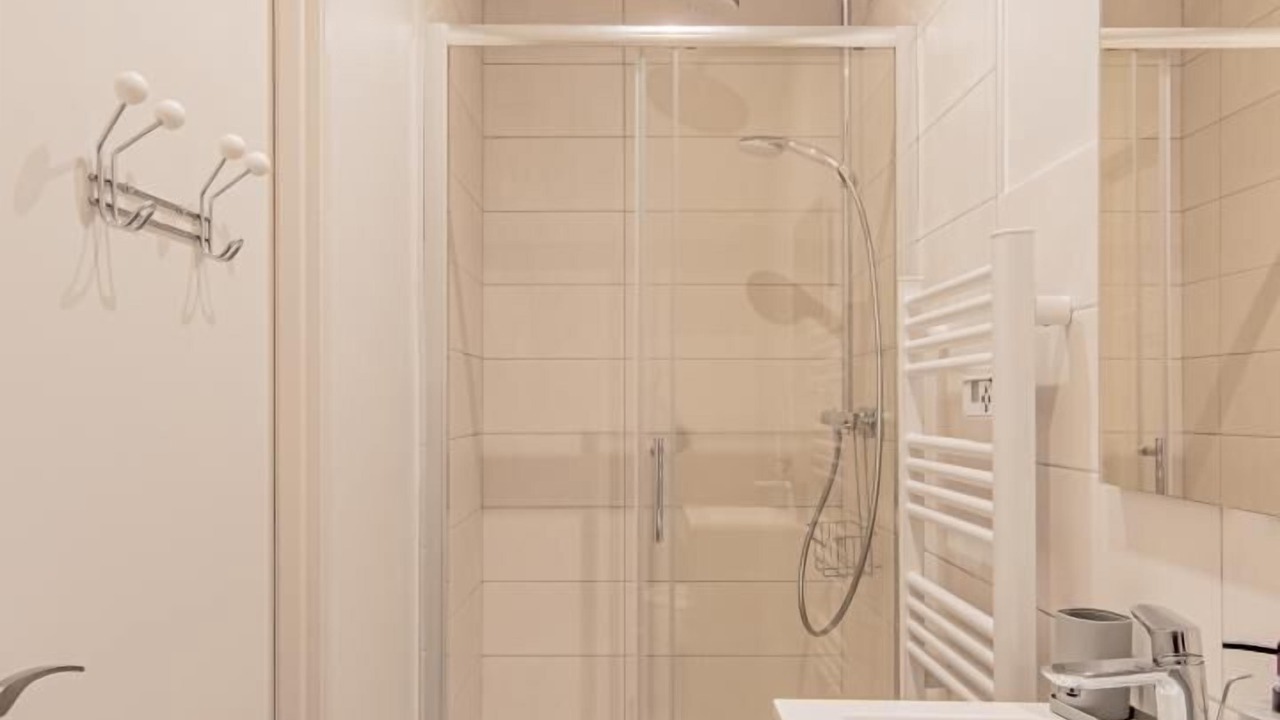Photo of Bathroom in Saint-Gengoux-le-National