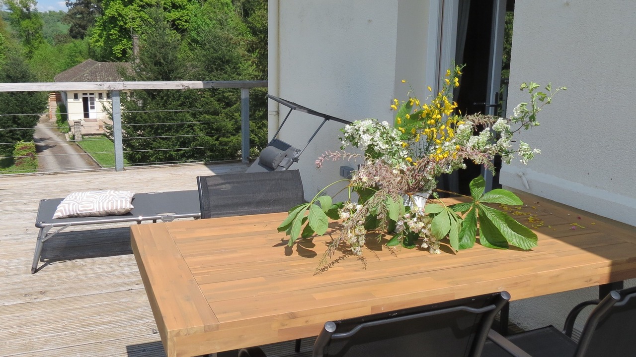 Photo of Patio Balcony in Cuzy