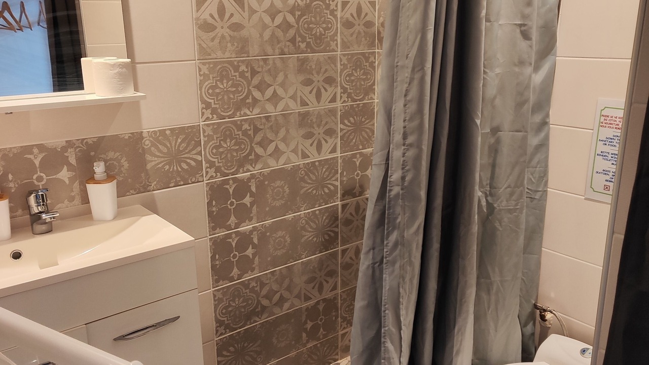 Photo of Bathroom in Chaux-Champagny