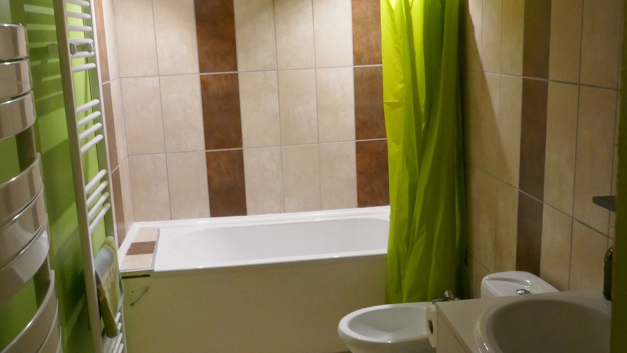 Photo of Bathroom in Flety