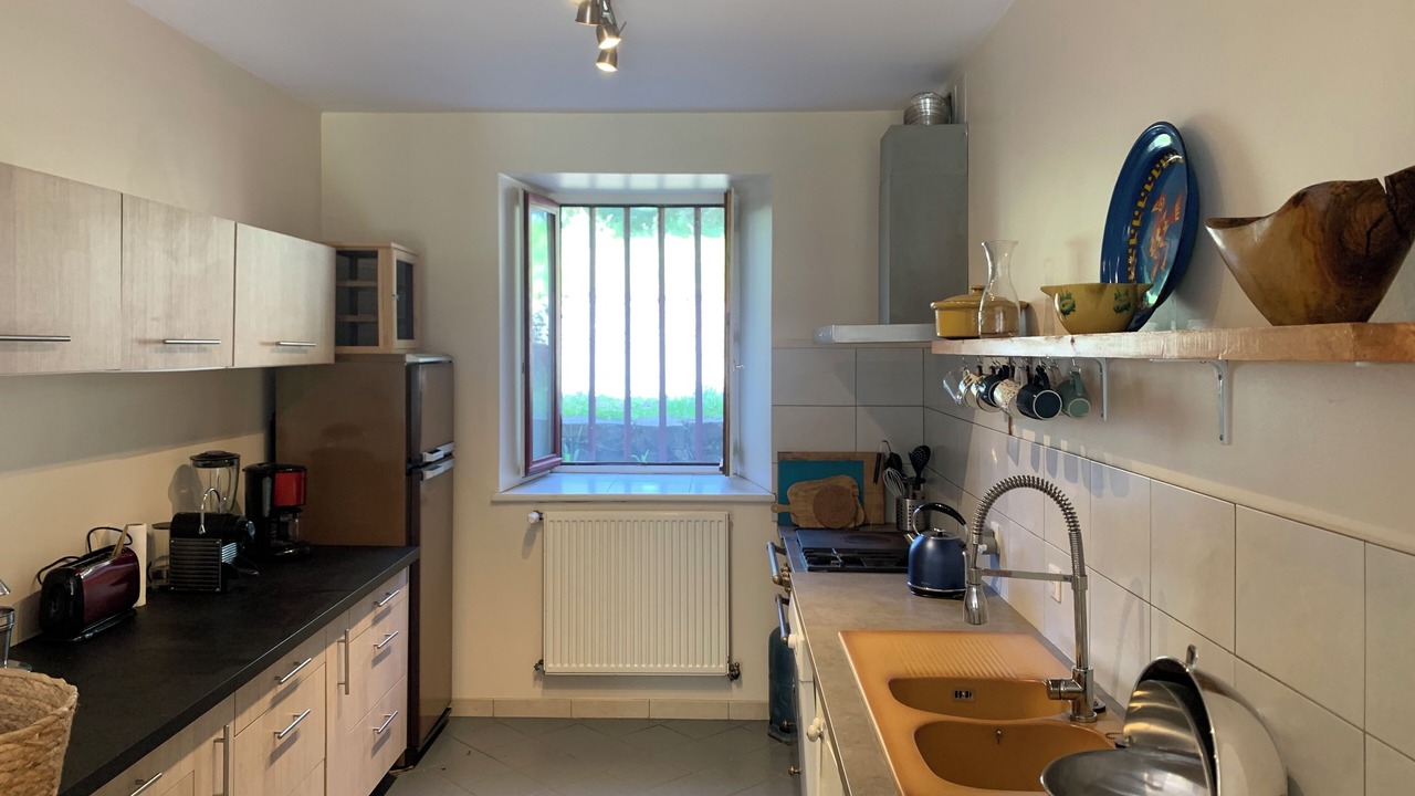 Photo of Kitchen in Saint-Poncy
