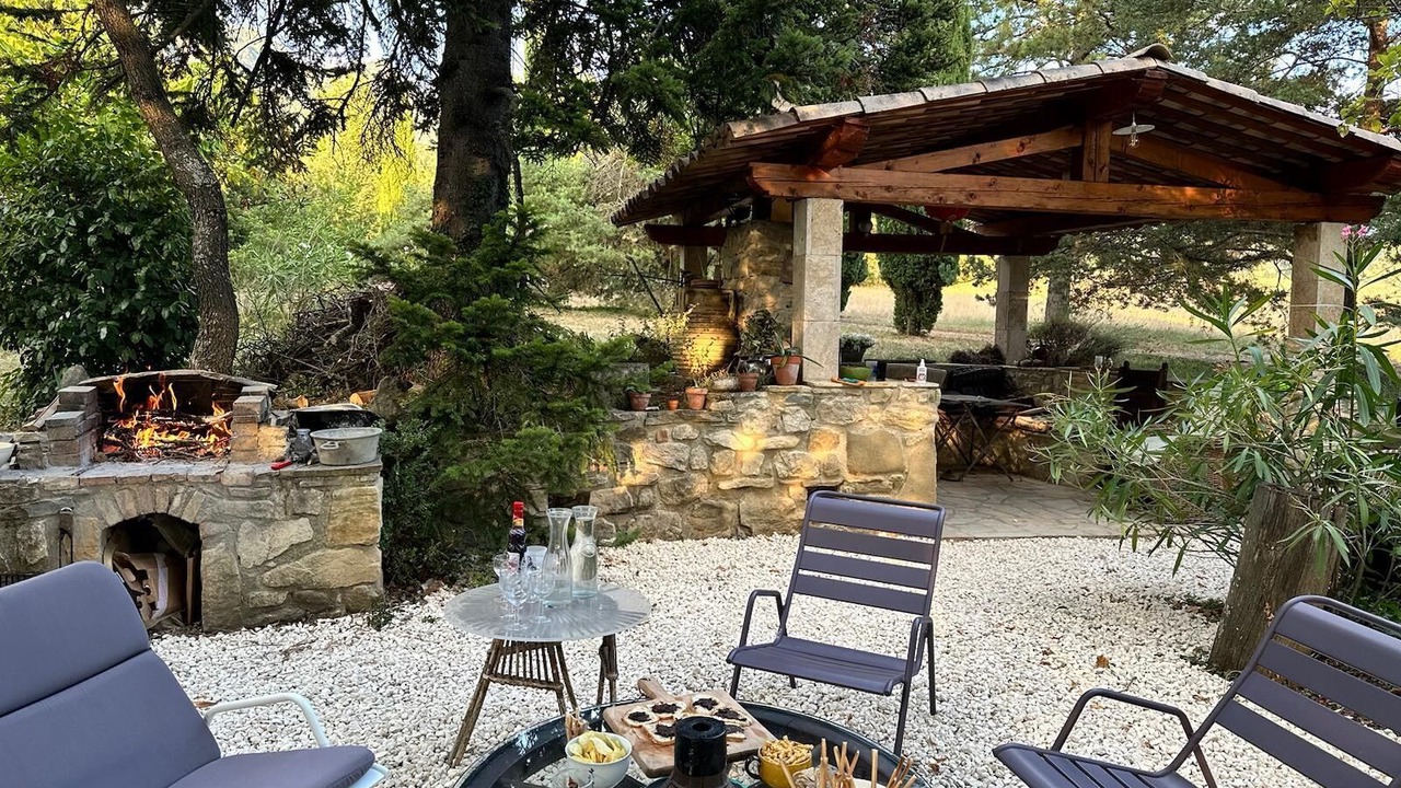 Photo of Outdoor in Saou
