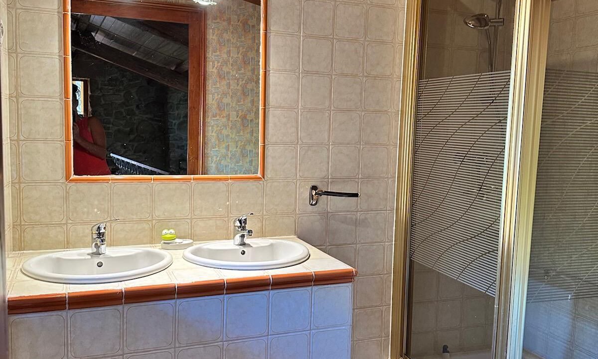 Photo of Bathroom in Saou