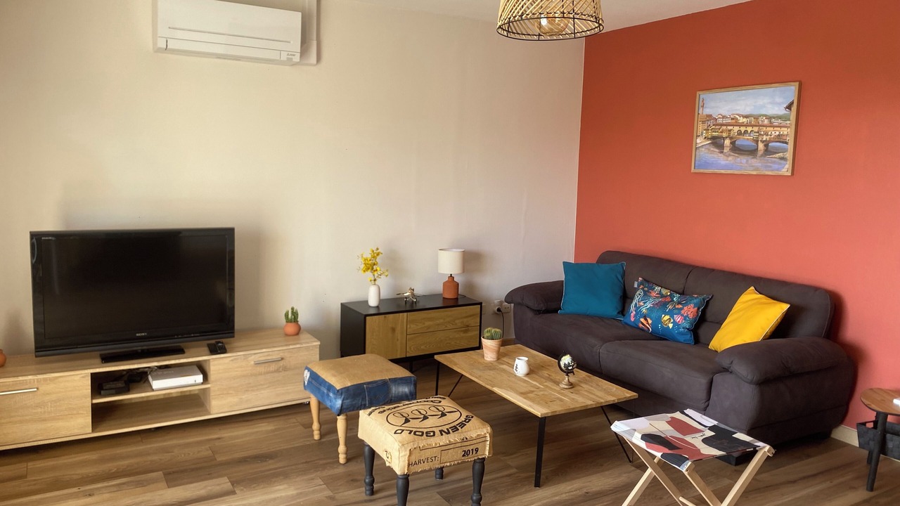 Photo of Livingroom in Montelimar