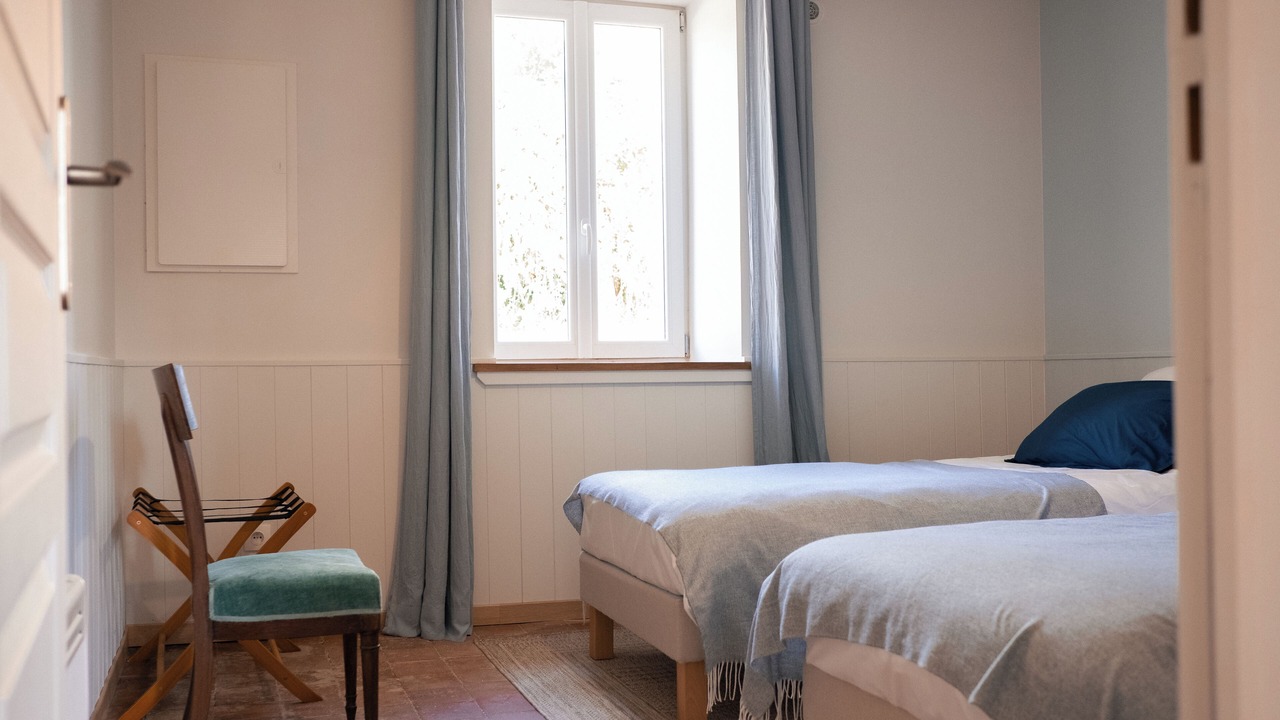 Photo of Bedroom in Larochemillay