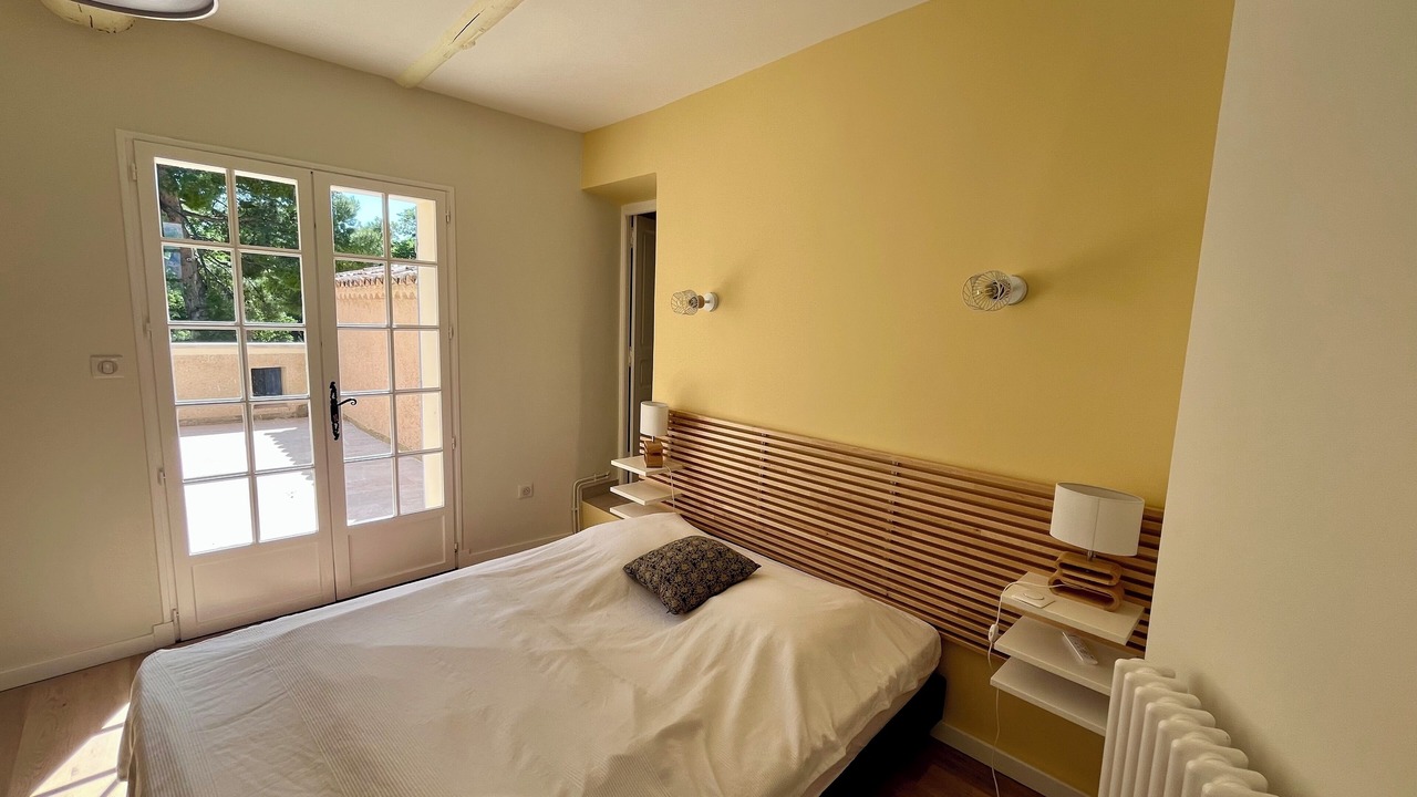 Photo of Bedroom in Mazan