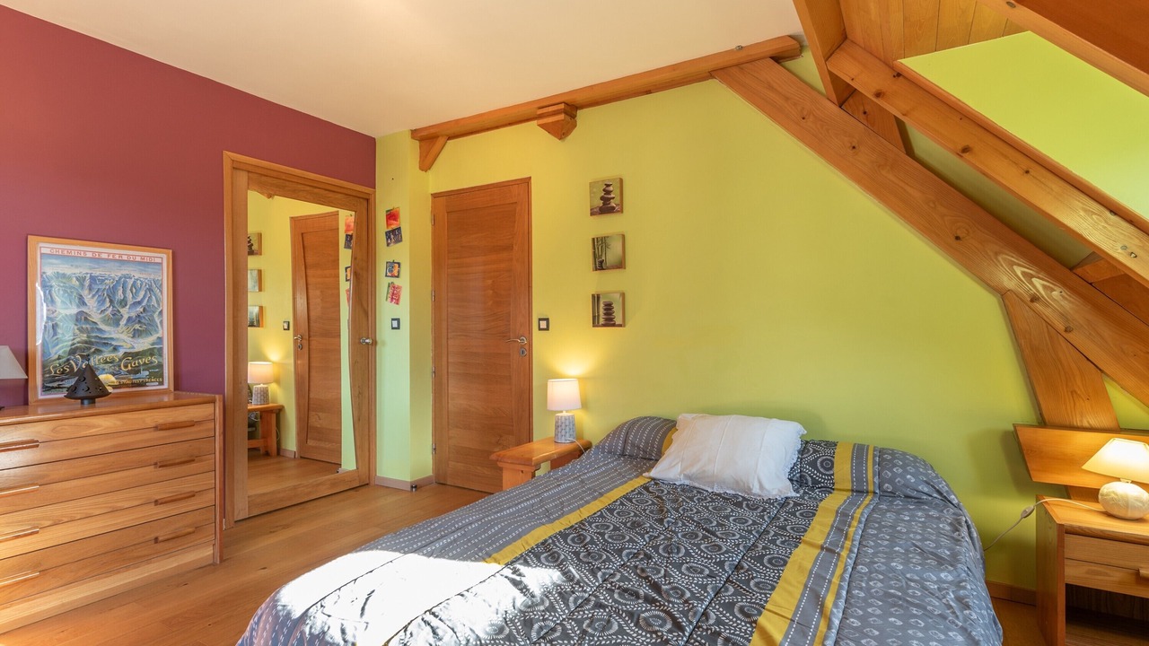 Photo of Bedroom in Arras-en-Lavedan