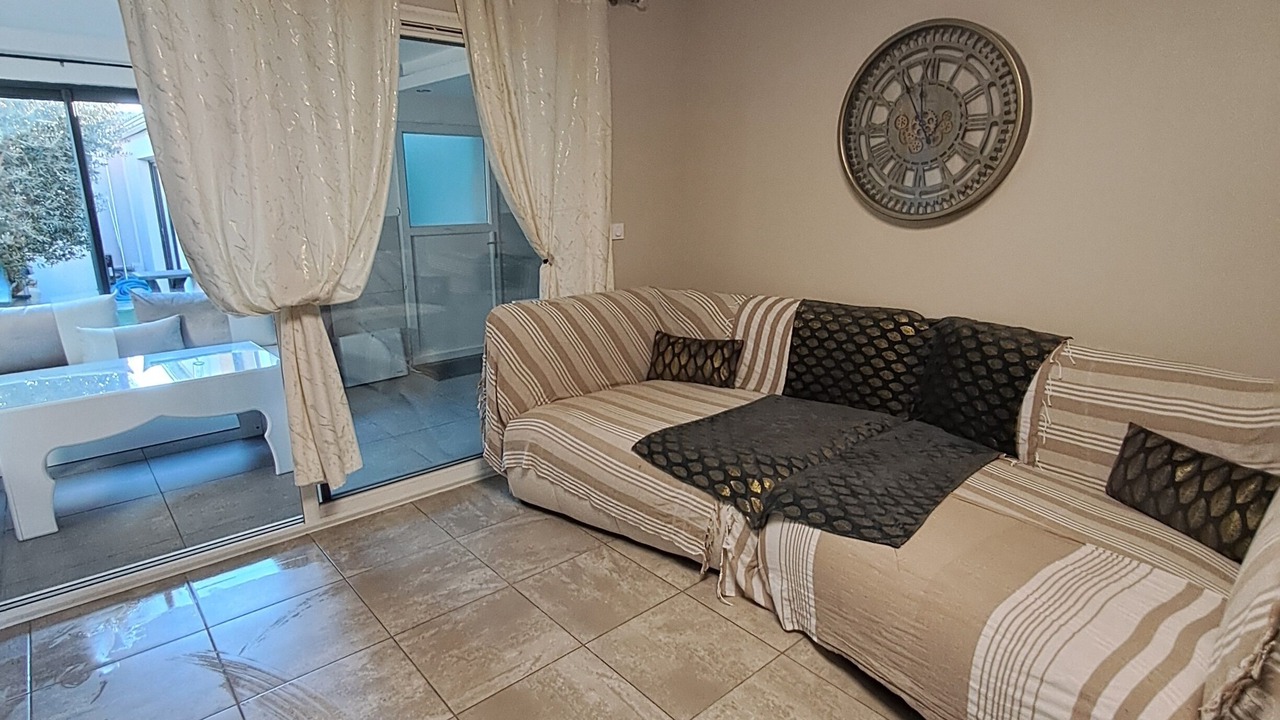 Photo of Livingroom in Saint-Paul-Trois-Chateaux