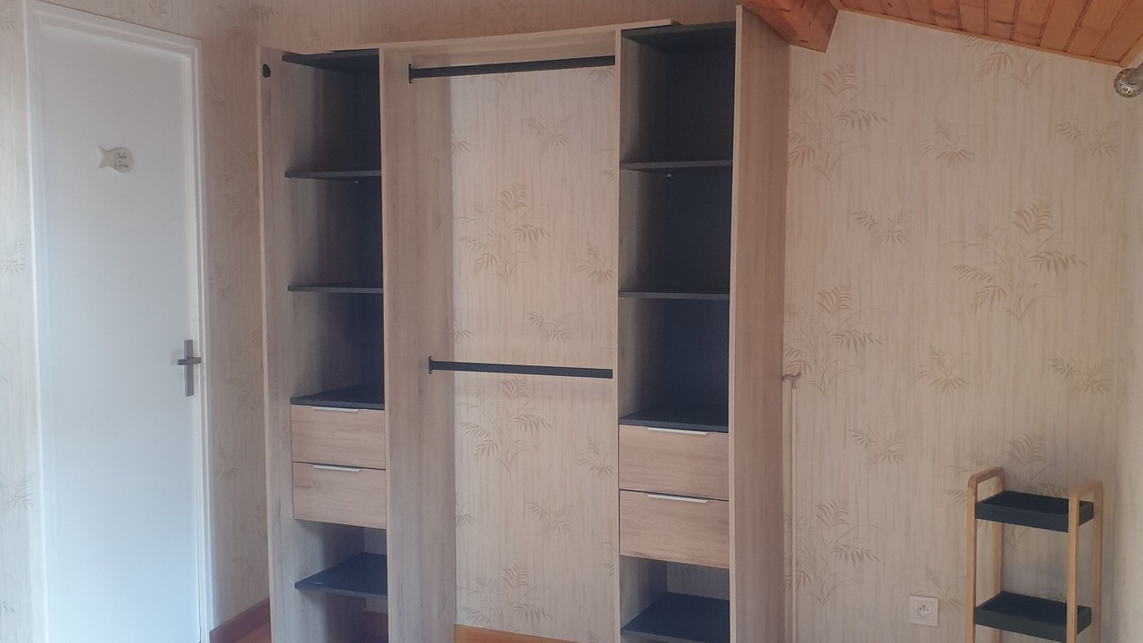 Photo of Bedroom in Saint-Julien-Labrousse